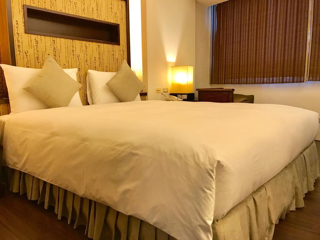 Shin Yuan Celeb Metro Hotel Синьчжу Экстерьер фото