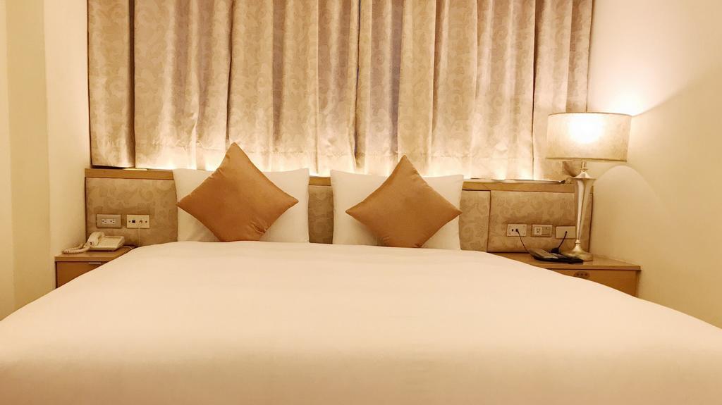 Shin Yuan Celeb Metro Hotel Синьчжу Экстерьер фото