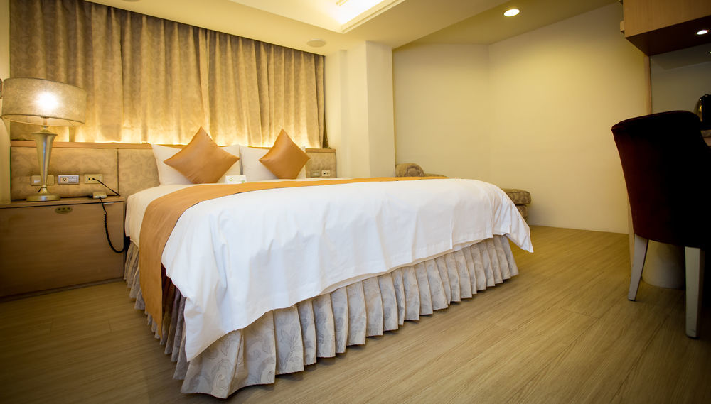 Shin Yuan Celeb Metro Hotel Синьчжу Экстерьер фото